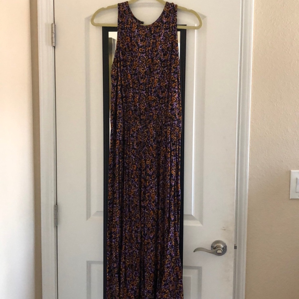 Vintage midi floral dress
